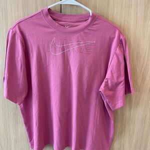 Nike Training Tee, Loose Fit, Dri Fit, Women’s Medium